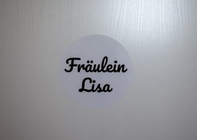 Türschild Ferienwohnung Fräulein Lisa