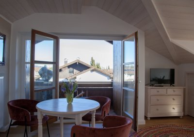 Ferienwohnung Fräulein Lisa Ausblick Fenster Esstisch